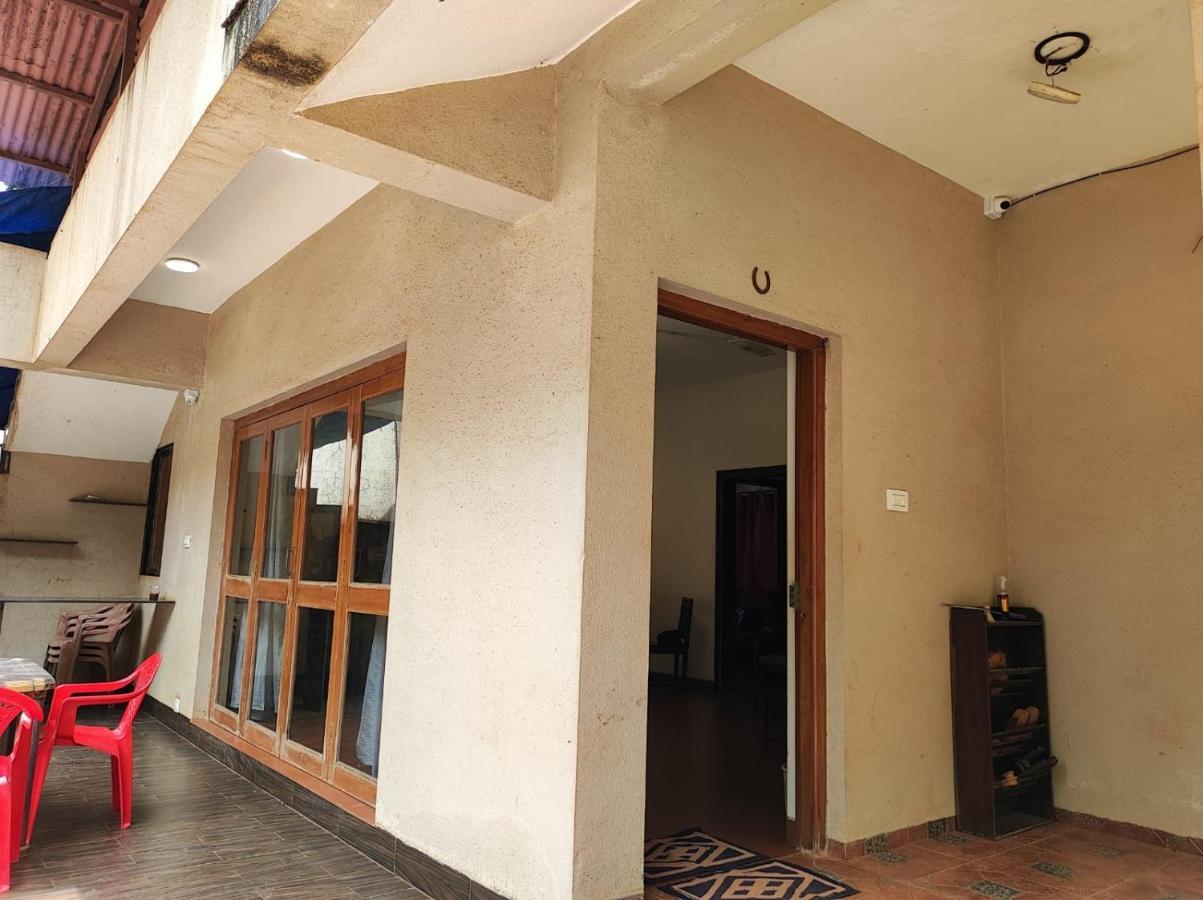 Nivritti Villa Matheran Extérieur photo