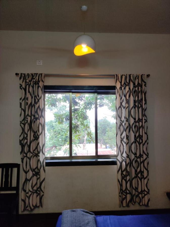 Nivritti Villa Matheran Extérieur photo