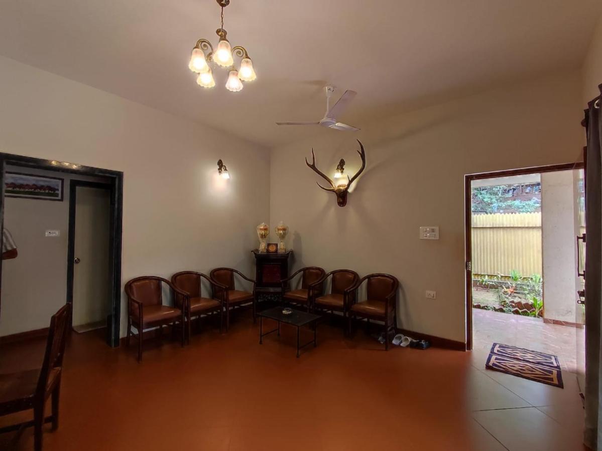 Nivritti Villa Matheran Extérieur photo